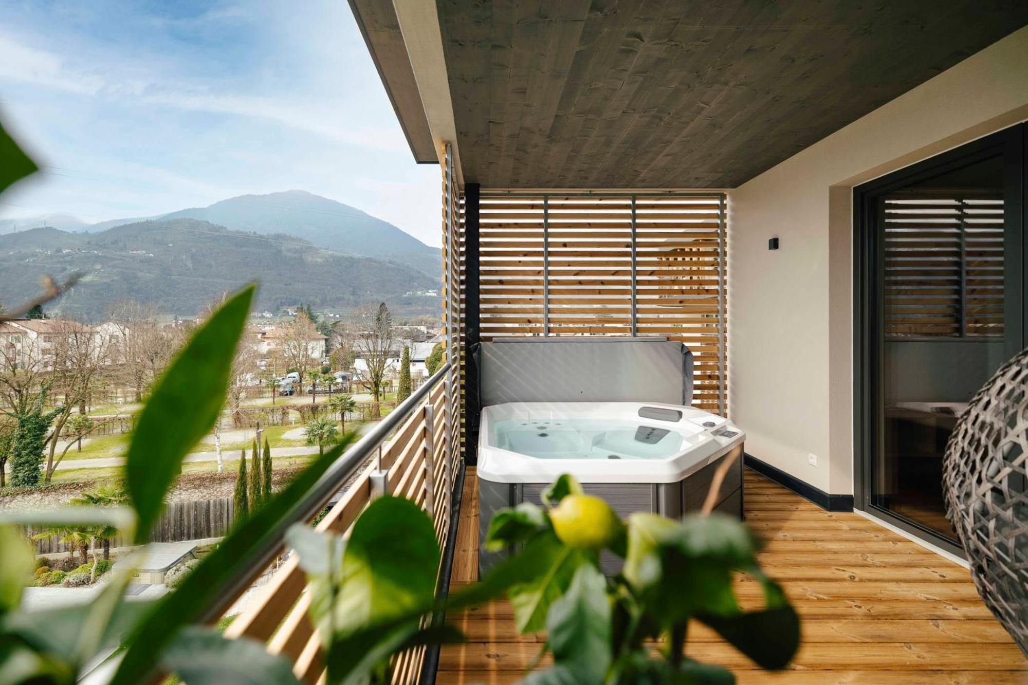 Hotel Pfeiss Lana Dış mekan fotoğraf